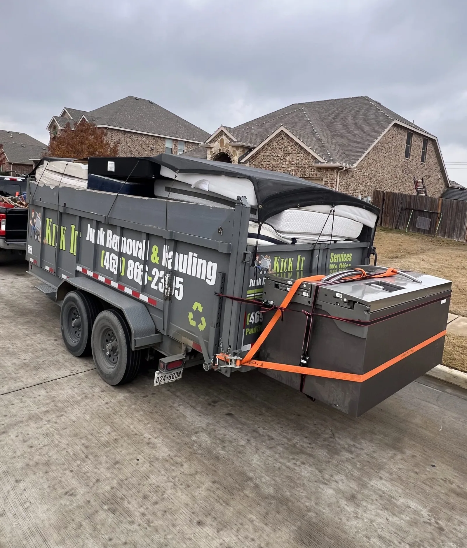 Appliance Removal service by Kick It